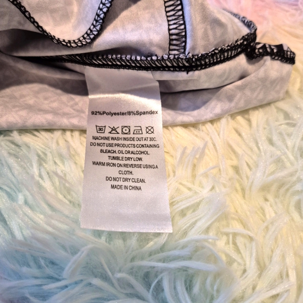 MAELREG Performance Althetic Black & White Mini Skort Size Small - Picture 7 of 7